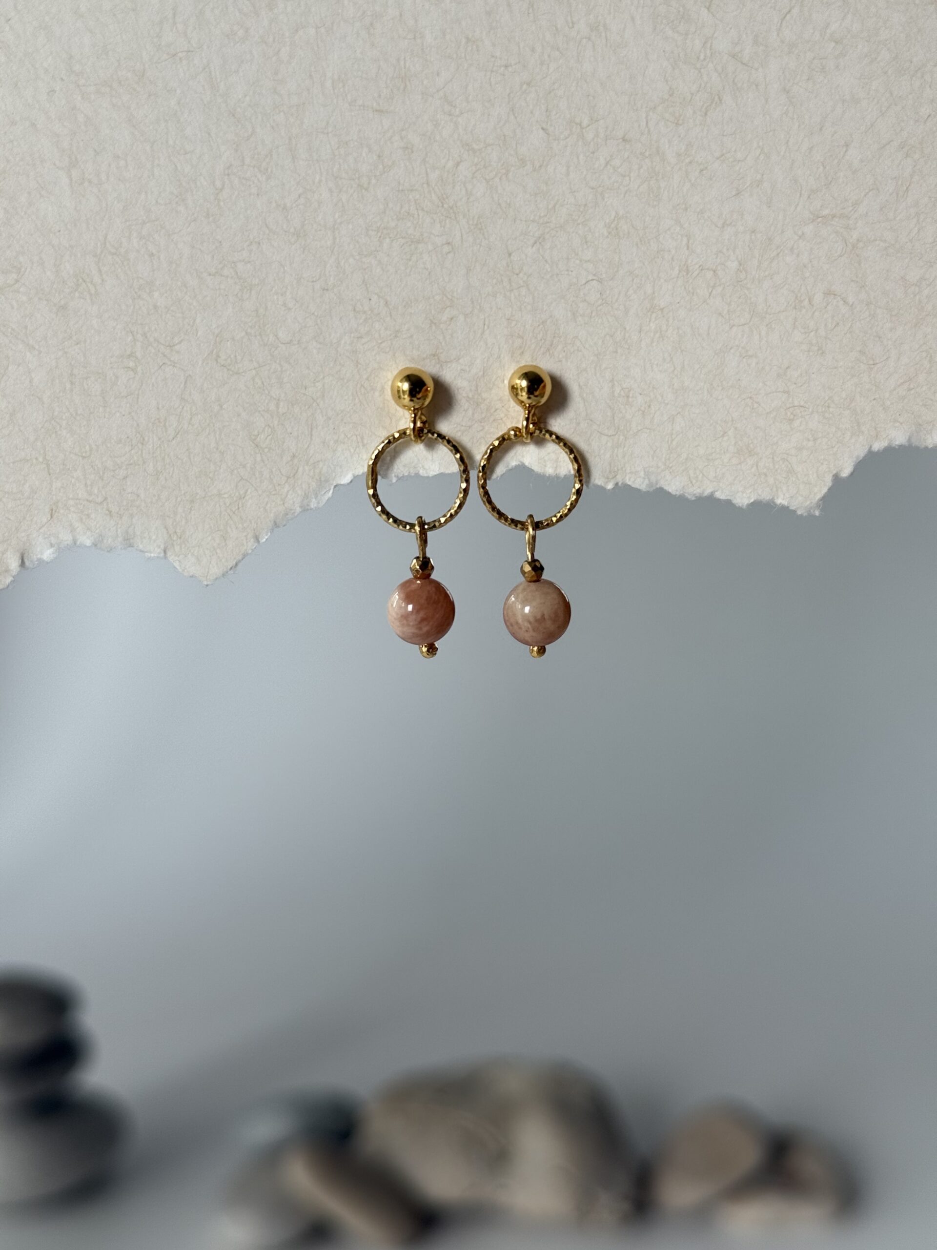 Kolczyki kamień słoneczny żywioł OGNIA