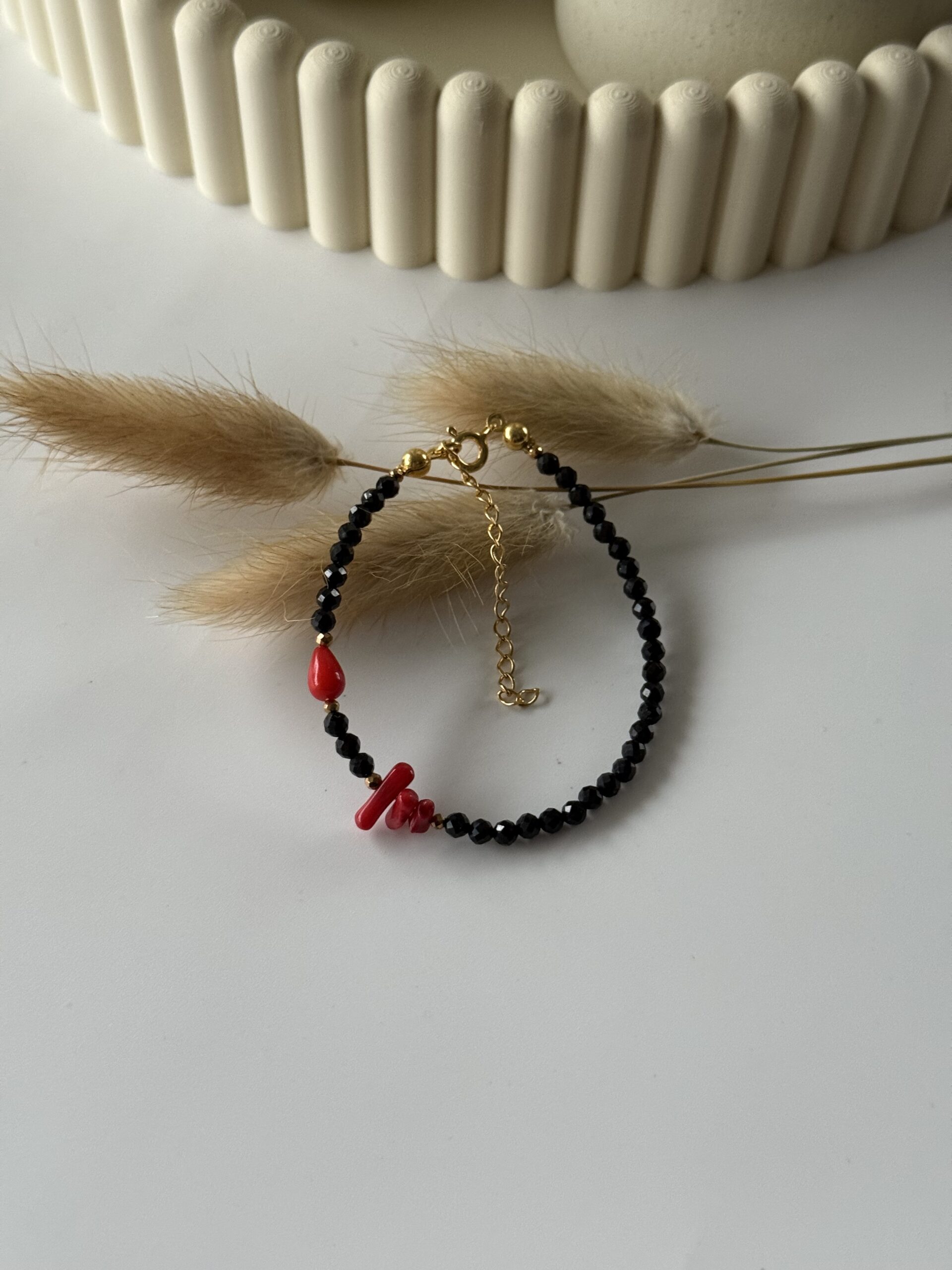 Bransoletka z klasycznym zapięciem COSMIC GLOW