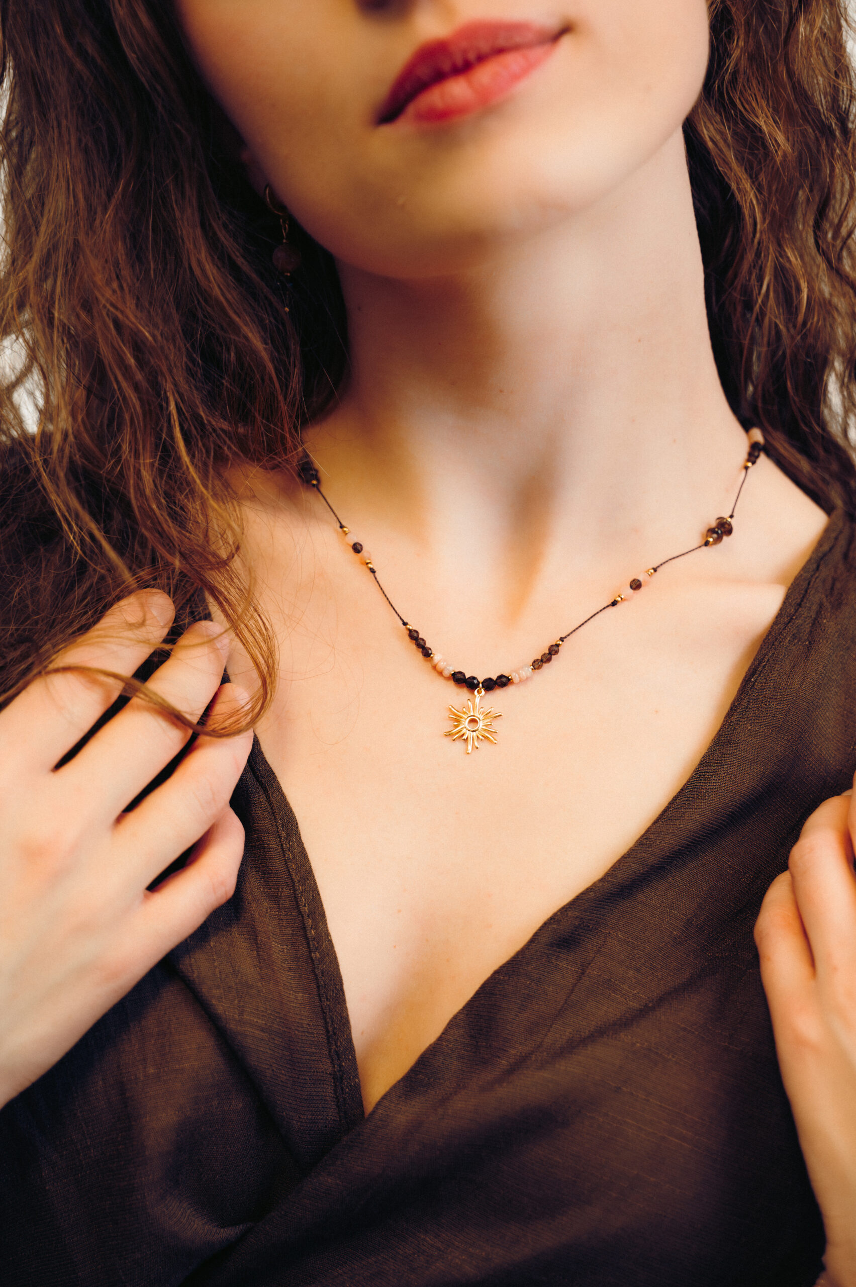 Naszyjnik na nici POMARAŃCZOWA KREATYWNOŚĆ