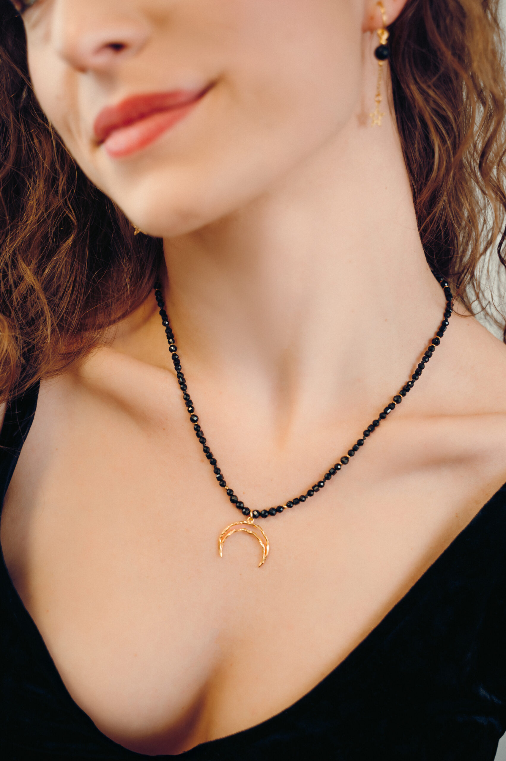 Naszyjnik na nici COSMIC GLOW